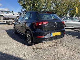 Volkswagen Polo 1.0 TSI Life picture 3