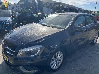 Mercedes A-klasse 180 Ambition 4U3 picture 2