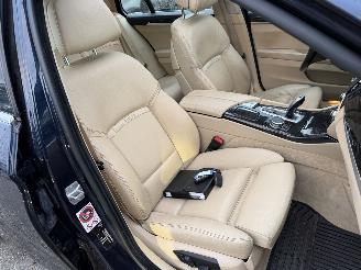 BMW 5-serie 520i Autom. 135KW Pano Clima Navi Hud Luxury Edition NAP picture 7