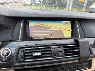 BMW 5-serie 520i Autom. 135KW Pano Clima Navi Hud Luxury Edition NAP picture 10