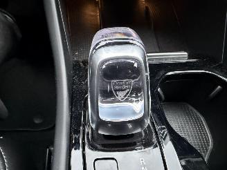 Volvo XC40 1.5 T5 Recharge 162KW Autom. Clima Navi Leer Led Xenon Camera H&K NAP picture 13