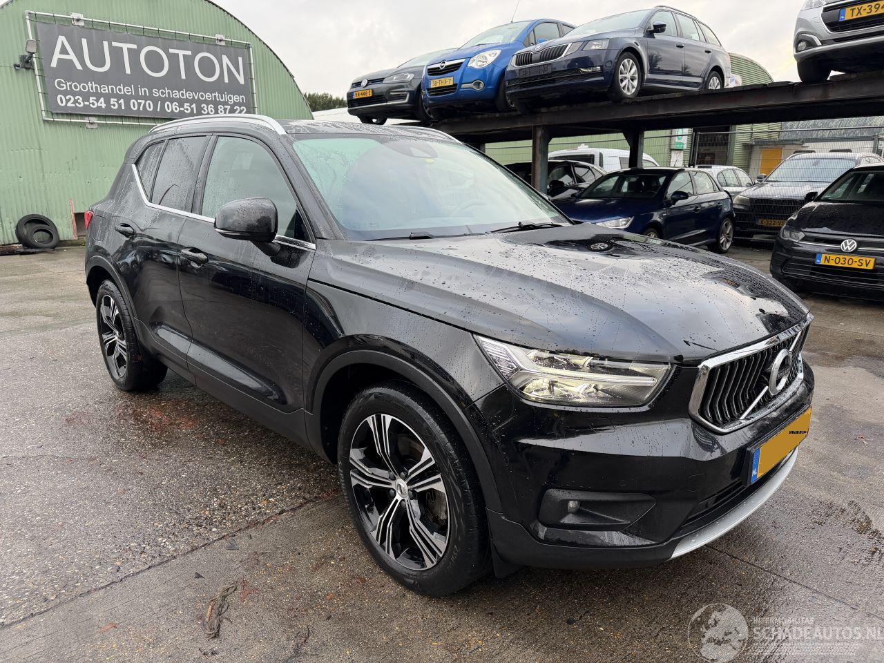 Volvo XC40 1.5 T5 Recharge 162KW Autom. Clima Navi Leer Led Xenon Camera H&K NAP