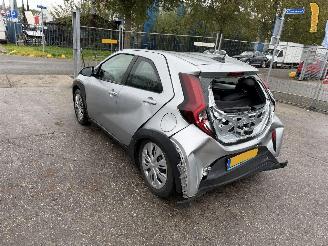 Toyota Aygo X 1.0 VVT-I 53KW MT-Play Airco NAP picture 4