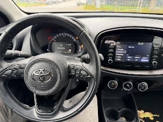 Toyota Aygo X 1.0 VVT-I 53KW MT-Play Airco NAP picture 8