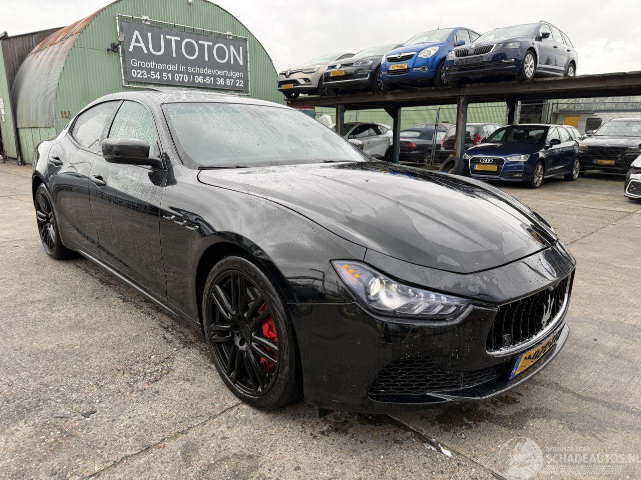 Maserati Ghibli 3.0 S 409PK Autom. Q4 Clima Navi Schuifdak Camera