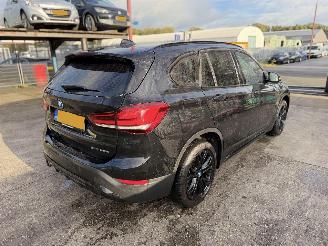 BMW X1 25e xDrive 92KW Autom. High Executive Clima Navi Led Hud picture 2