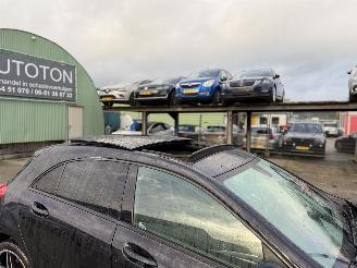 Mercedes A-klasse 180 Autom. 90KW Pano Prestige Navi Clima Camera Led Xenon picture 16