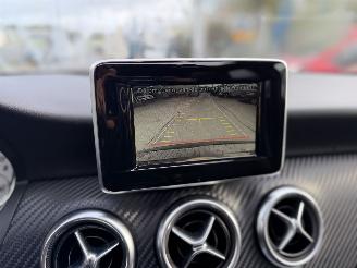 Mercedes A-klasse 180 Autom. 90KW Pano Prestige Navi Clima Camera Led Xenon picture 14