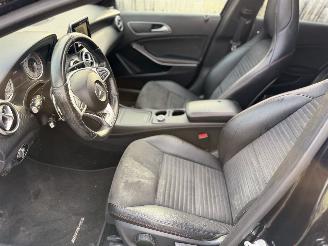 Mercedes A-klasse 180 Autom. 90KW Pano Prestige Navi Clima Camera Led Xenon picture 7
