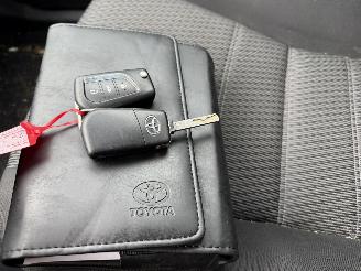 Toyota Avensis 1.8 VVTi 108KW Clima Navi Camera Business Limited picture 13