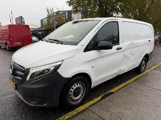 damaged commercial vehicles Mercedes Vito 110 CDI 75KW Airco Navi Camera Led Functional Lang 2021/12