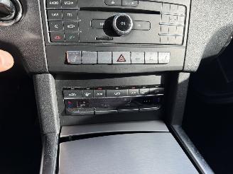 Mercedes E-klasse 220 Bluetec 125KW Automaat AMG Edition Clima Navi Led Xenon NAP picture 12