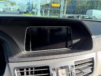 Mercedes E-klasse 220 Bluetec 125KW Automaat AMG Edition Clima Navi Led Xenon NAP picture 9