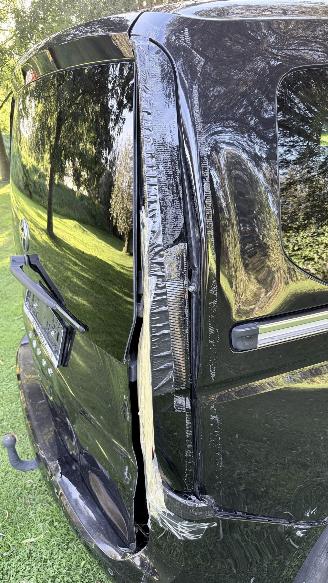 Volkswagen Caddy 7 Persoons picture 7