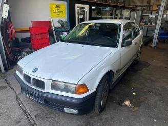 rozbiórka samochody osobowe BMW 3-serie 3 serie Compact (E36/5), Hatchback, 1994 / 2001 316i 1995/3