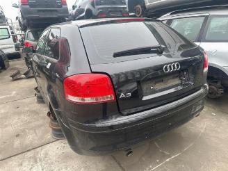 Audi A3 A3 (8P1), Hatchback 3-drs, 2003 / 2012 1.6 16V FSI picture 4