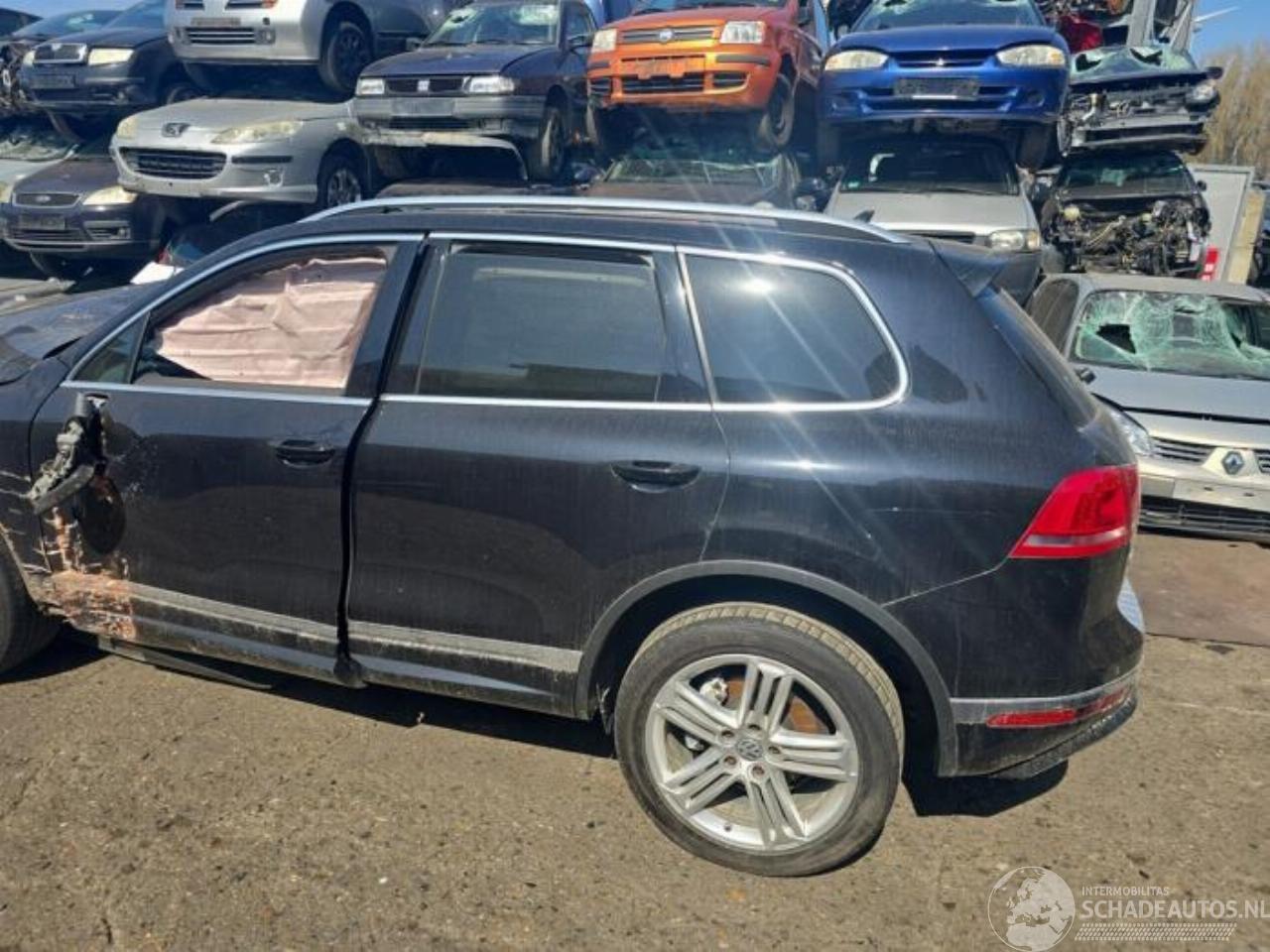 Volkswagen Touareg Touareg (7PA/PH), SUV, 2010 / 2018 3.0 TDI V6 24V BlueMotion Technology SCR
