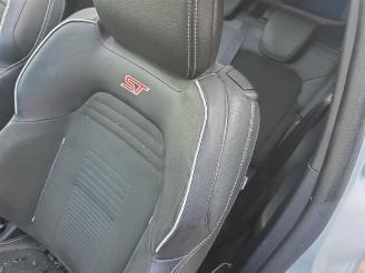 Ford Fiesta  picture 5