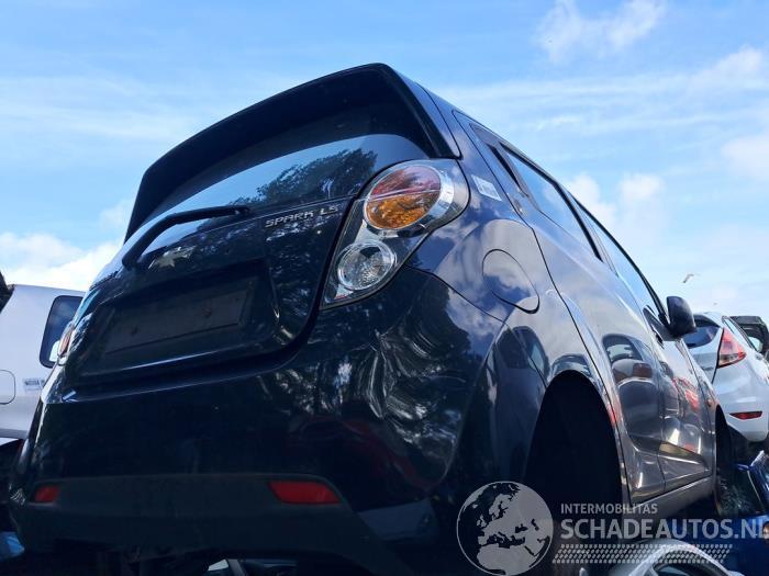 Chevrolet Spark Spark (M300), Hatchback, 2010 1.0 16V Bifuel