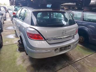 rozbiórka samochody osobowe Opel Astra Astra H (L48), Hatchback 5-drs, 2004 / 2010 1.6 16V Twinport 2005/11