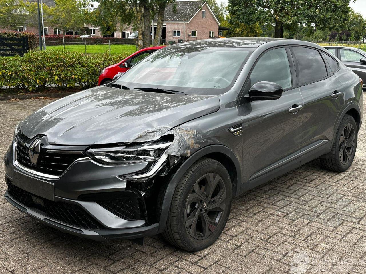 Renault Arkana RS Line Hybrid