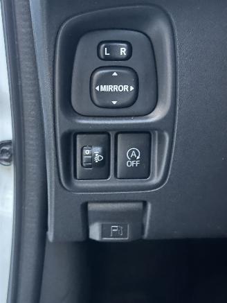Peugeot 108 Allure picture 26
