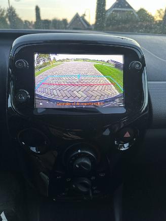 Peugeot 108 Allure picture 21