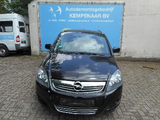 Salvage car Opel Zafira Zafira (M75) MPV 1.8 16V Ecotec (A18XER(Euro 5)) [103kW]  (07-2005/04-=
2015) 2011