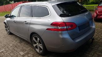 Peugeot 308 308 SW (L4/L9/LC/LJ/LR) Combi 5-drs 1.2 12V e-THP PureTech 130 (EB2DTS=
(HNY)) [96kW]  (03-2014/06-2021) picture 6