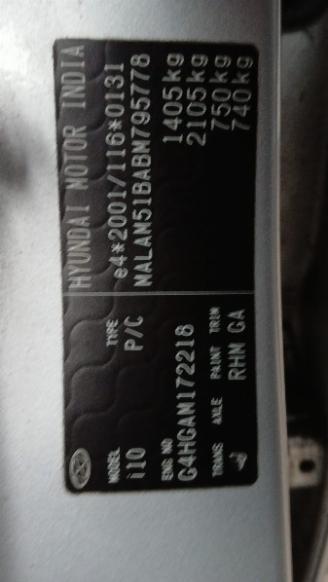 Hyundai I-10 i10 (F5) Hatchback 1.1i 12V (G4HG5) [51kW]  (04-2011/12-2013) picture 2