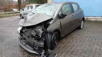 Toyota Yaris Yaris III (P13) Hatchback 1.5 16V Hybrid (1NZ-FXE) [74kW]  (03-2012/09=
-2020) picture 10