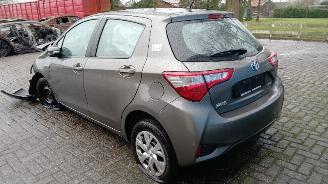 Toyota Yaris Yaris III (P13) Hatchback 1.5 16V Hybrid (1NZ-FXE) [74kW]  (03-2012/09=
-2020) picture 5