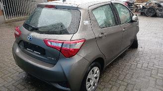Toyota Yaris Yaris III (P13) Hatchback 1.5 16V Hybrid (1NZ-FXE) [74kW]  (03-2012/09=
-2020) picture 13