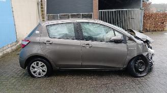 Toyota Yaris Yaris III (P13) Hatchback 1.5 16V Hybrid (1NZ-FXE) [74kW]  (03-2012/09=
-2020) picture 11