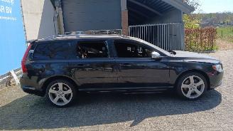 Volvo V-70 V70 (BW) 2.0 T 16V (B4204T6) [149kW]  (09-2009/12-2011) picture 4