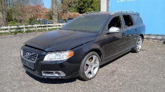 Volvo V-70 V70 (BW) 2.0 T 16V (B4204T6) [149kW]  (09-2009/12-2011) picture 9