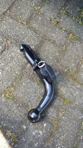 Volvo V-70 V70 (BW) 2.0 T 16V (B4204T6) [149kW]  (09-2009/12-2011) picture 7