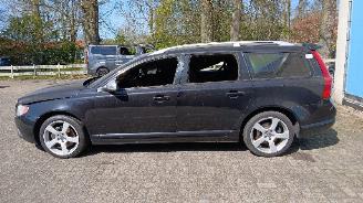 Volvo V-70 V70 (BW) 2.0 T 16V (B4204T6) [149kW]  (09-2009/12-2011) picture 8