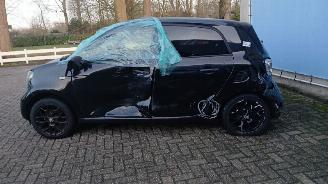 Smart Forfour Forfour (453) Hatchback 5-drs 0.9 TCE 12V (M281.910) [66kW]  (09-2014/=
=2E..) picture 6