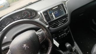 Peugeot 208 208 I (CA/CC/CK/CL) Hatchback 1.2 Vti 12V PureTech 82 (EB2F(HMZ)) [60k=
W]  (03-2012/12-2019) picture 7