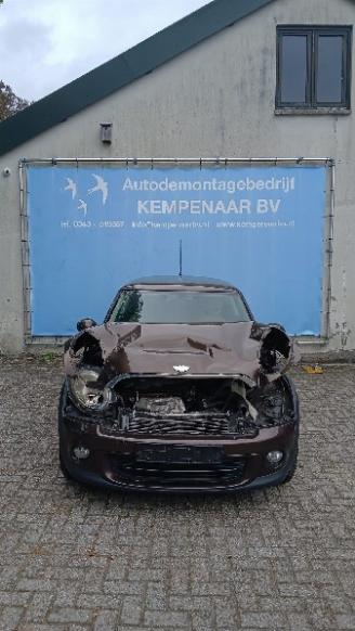 Salvage car Mini Mini Mini (R56) Hatchback 1.6 16V One (N16-B16A) [55kW]  (03-2010/11-2013) 2011/3