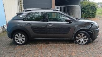 Citroën C4 C4 Cactus (0B/0P) Hatchback 5-drs 1.2 PureTech 82 12V (EB2F(HMZ)) [60k=
W]  (09-2014/...) picture 6