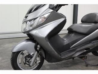 Suzuki AN 400 Burgman lichte schade picture 3