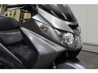 Suzuki AN 400 Burgman lichte schade picture 5