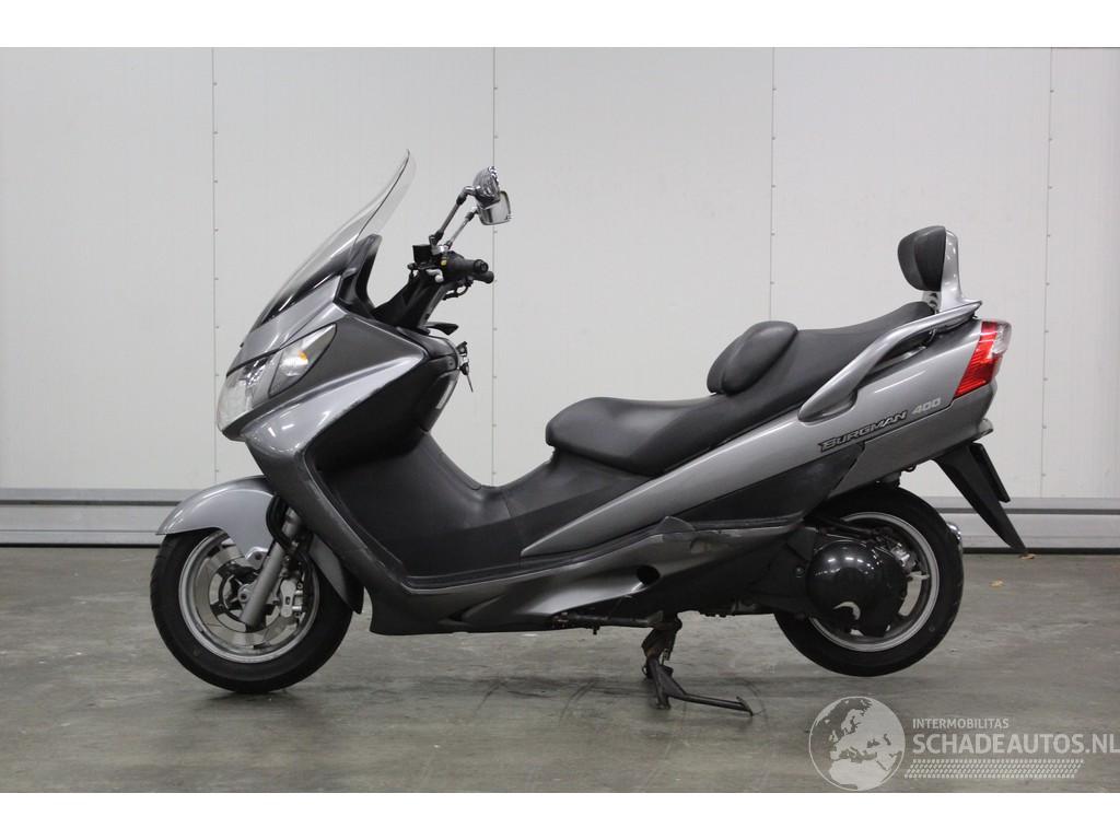 Suzuki AN 400 Burgman lichte schade