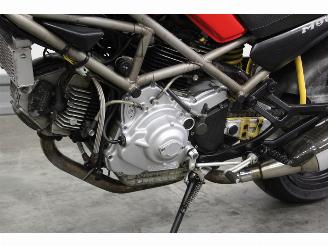 Ducati  M 900 MONSTER picture 15