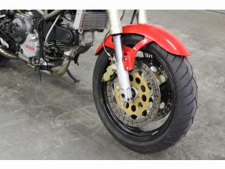 Ducati  M 900 MONSTER picture 9