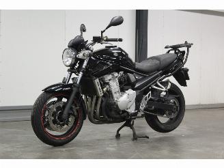 Suzuki  GSF 650 Bandit ABS picture 2