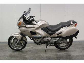 damaged motor cycles Honda NTV 650 Deauville 1998/0