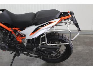 KTM  890 Adventure R picture 14